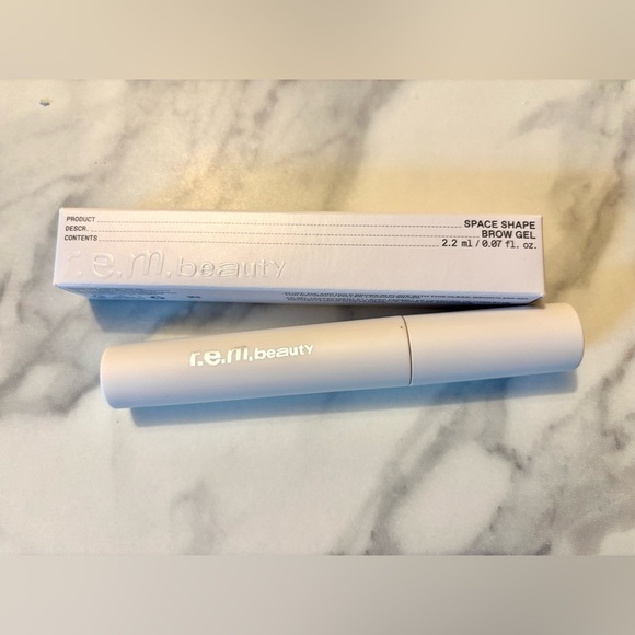 r.e.m. beauty clear brow gel - Picture 4 of 6